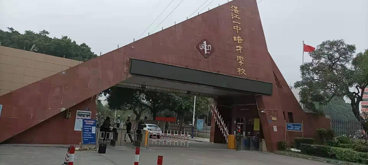 學(xué)校用全自動(dòng)洗脫機(jī) 學(xué)校用全自動(dòng)洗脫機(jī)